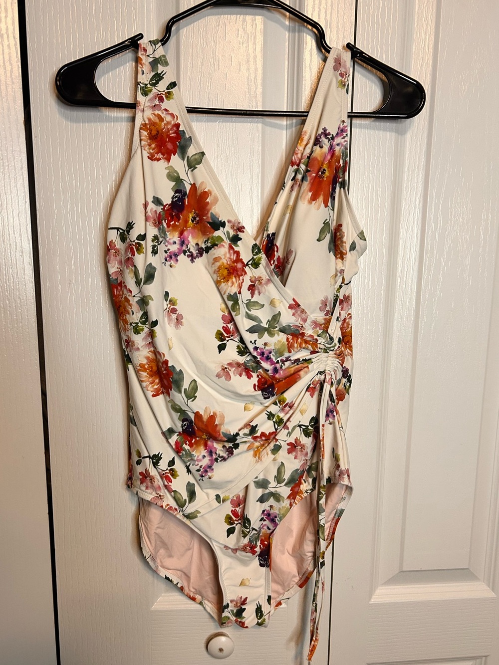 Nip Tuck Swim Floral One Piece Swimsuit Size 10 Tummy Control Ruched